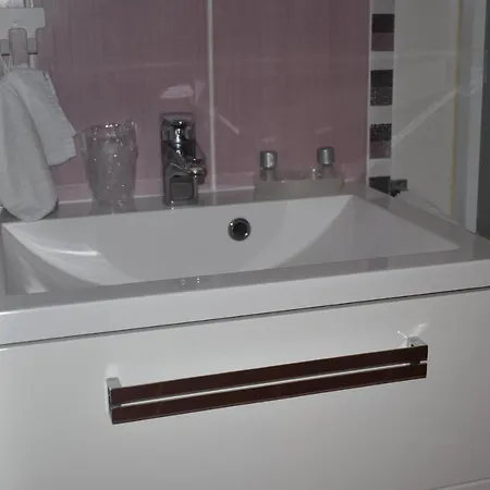 Chez Augustin 3*