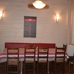 فندق مبيت وإفطار Chez Augustin