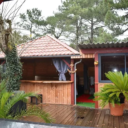 Chez Augustin 3*