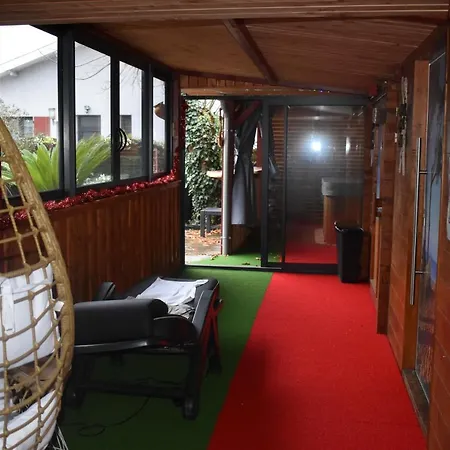 Chez Augustin B&B 라카노오세앙