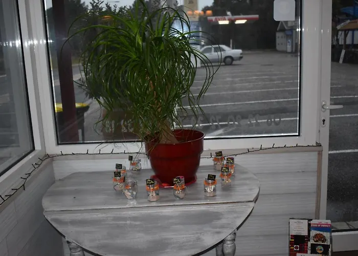 Chez Augustin Bed & Breakfast 3*